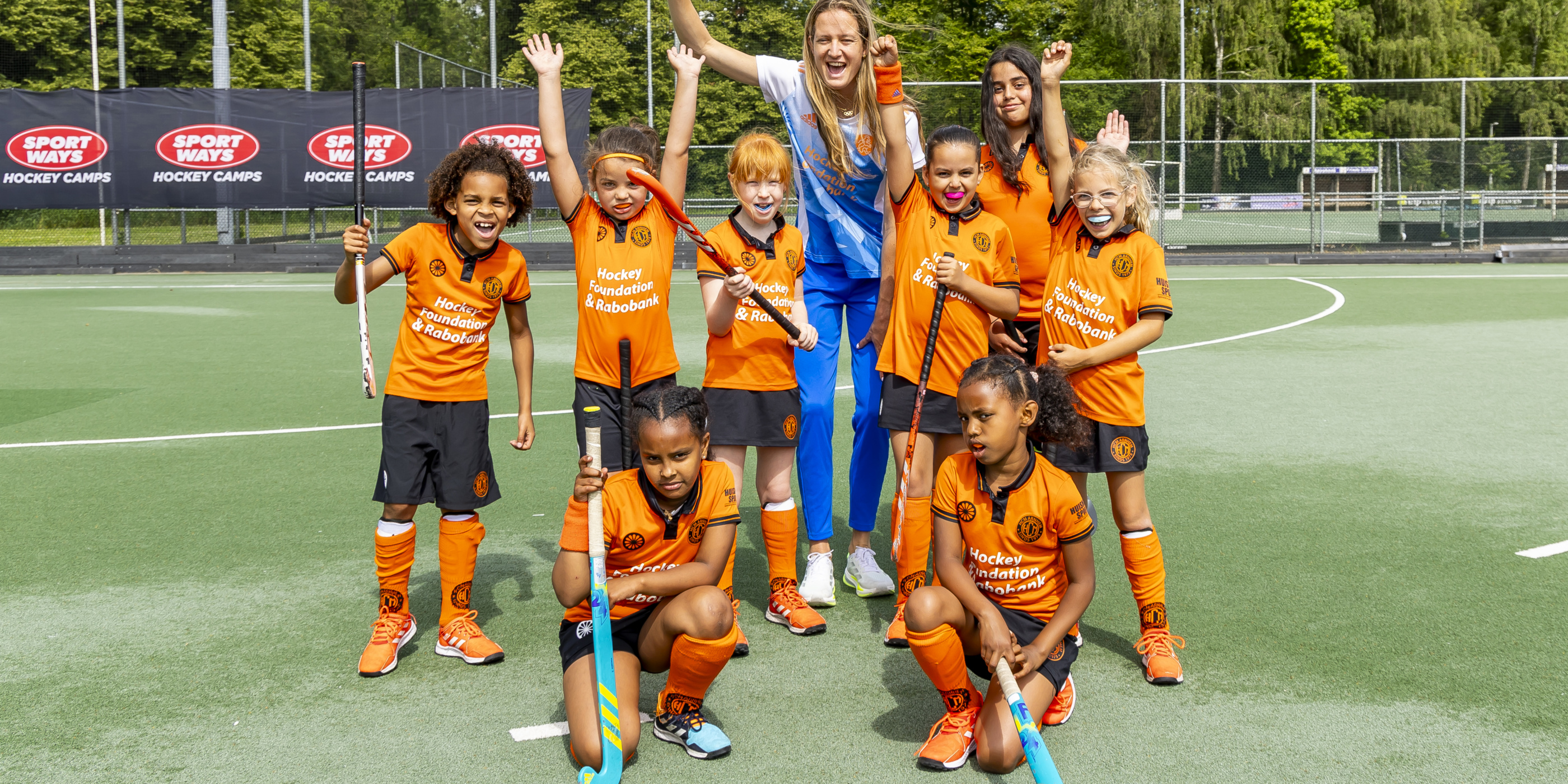 Vragenvuur: Hockey Foundation en OranjeHockey